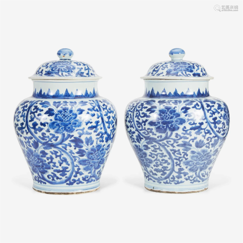A pair of large Chinese blue and white porcelain jars and co...