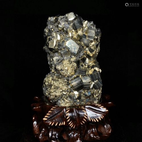 3.95 Kg Superb Shape Peru Pyrite Original Stone Statue