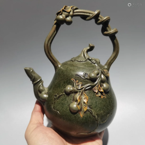 Yixing Zisha Clay Gourd Handle Teapot w Artist Signed