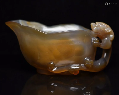 Vintage Chinese Natural Agate Chi Dragon Wine Cup