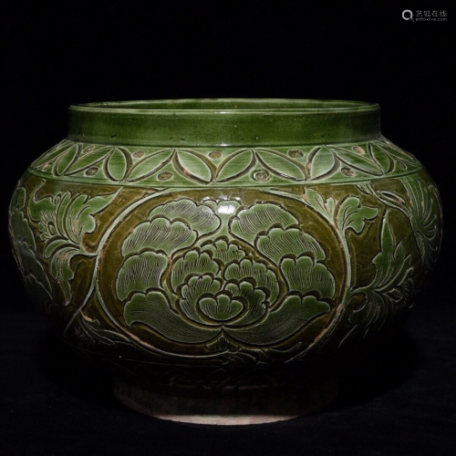 Chinese Yaozhou Porcelain Low Relief Flowers Porcelain Jar
