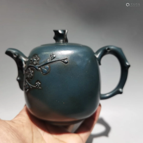 Chinese Blue Yixing Zisha Clay Teapot w Artist Signed