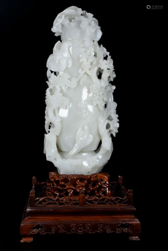 Superb Qing Dy White Hetian Jade High Relief Vase