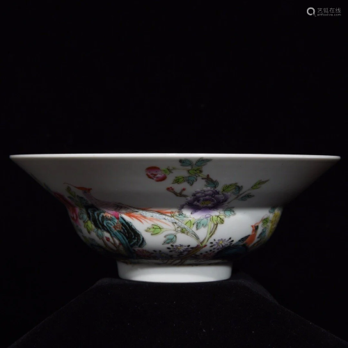 Famille Rose Flower Bird Design Porcelain Bowl