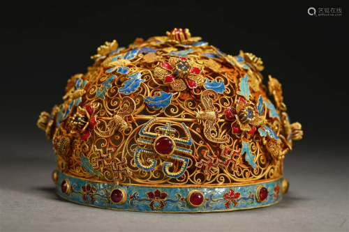 Pure gold hat and crown of Qing Dynasty
