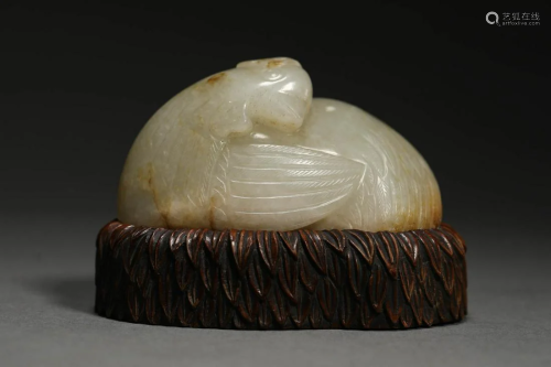 White jade rooster in Qing Dynasty