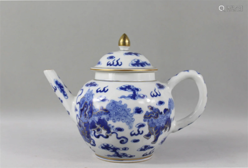 A Chinese Blue and White Porcelain Tea Pot with Lid