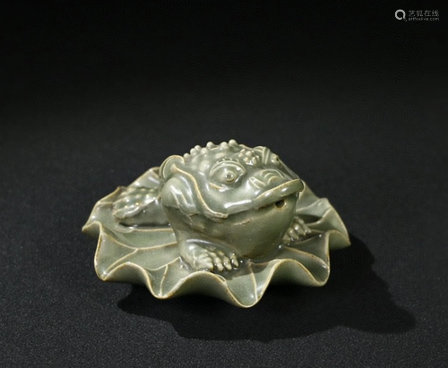 A Chinese Carved Celadon Glazed Porcelain Decoration