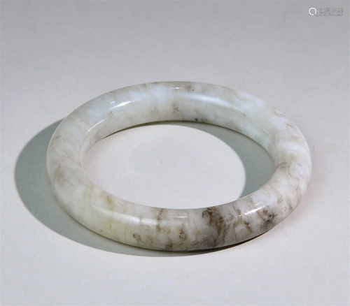 A Chinese Carved Jade Bracelet