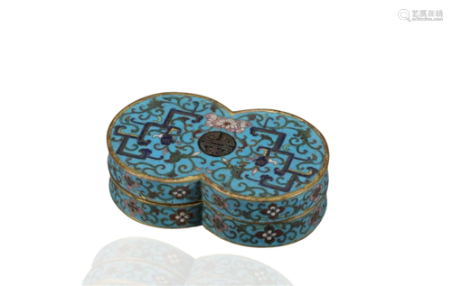 A Chinese Cloisonne Box with Lid