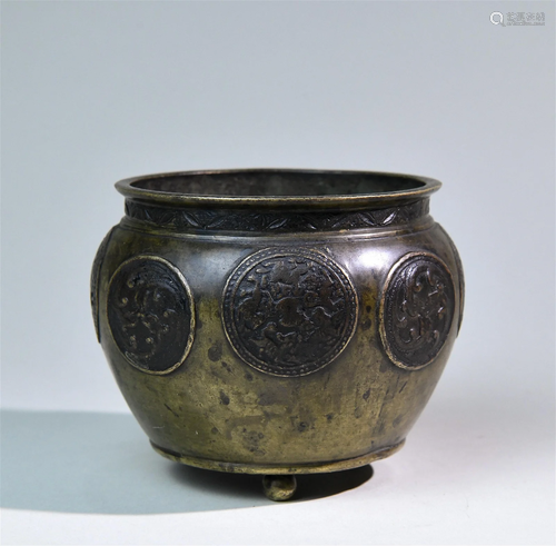 A Chinese Carved Bronze Jar