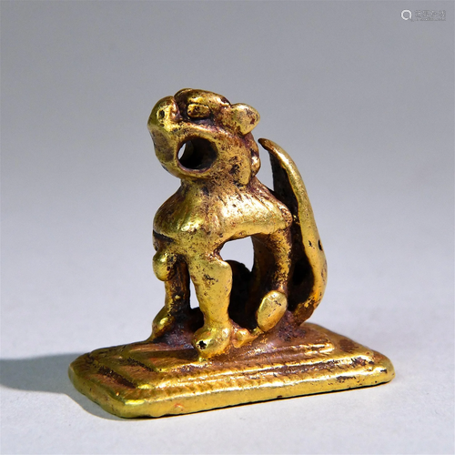 A Chinese Gilt Bronze Seal