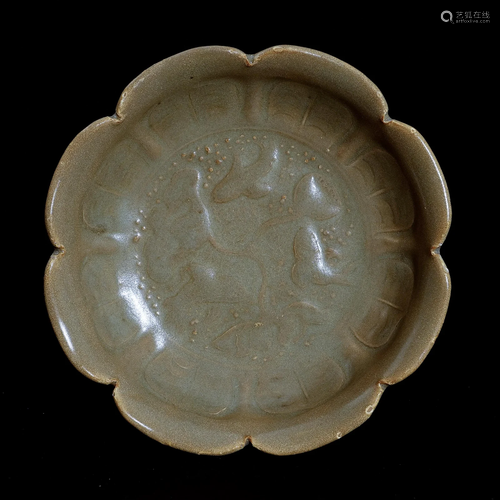 A plate from Yaozhou warein Song Dynasty