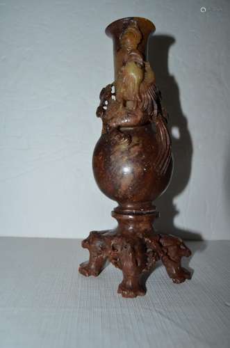 Chinese Handwork Carved Dragon Shoushan Stone Vase