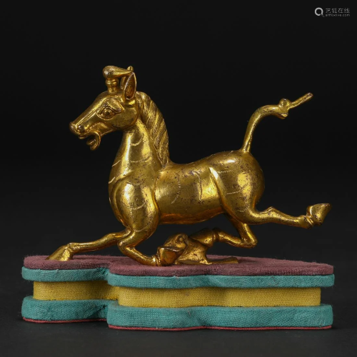A Chinese Bronze-gilt Horse on Swallow Decoration