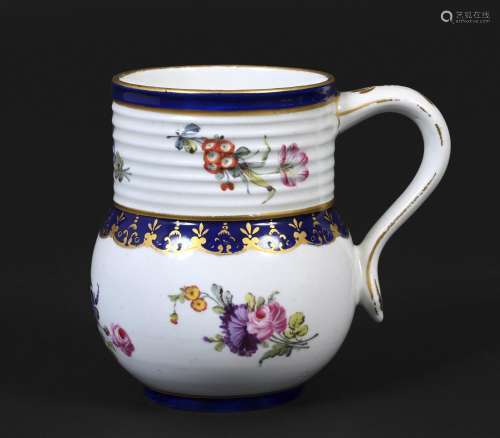 DERBY PORCELAIN MUG with a globular body, the top section wi...