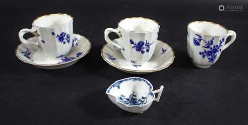 18THC WORCESTER CUPS & SAUCERS first period, 3 fluted te...