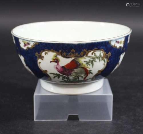 18THC WORCESTER BLUE SCALE BOWL - BIRDS the bowl painted wit...