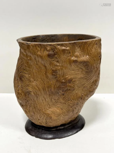 A Old Nanmu Brushpot