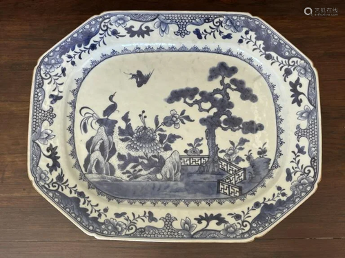 A Chinese Export Blue and White Square Dish