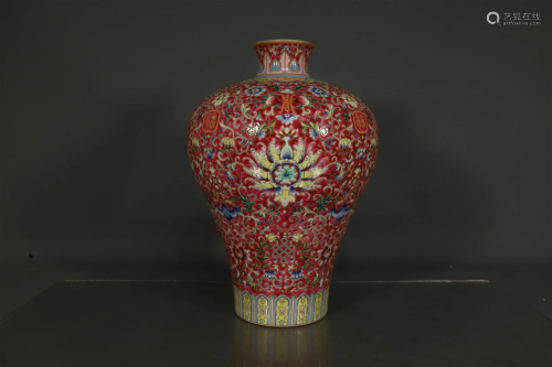 A Fabulous Red-Ground Rose Flower Vase