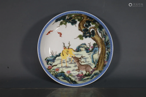 A Wonderful Blue And White Famille Rose Deer Plate