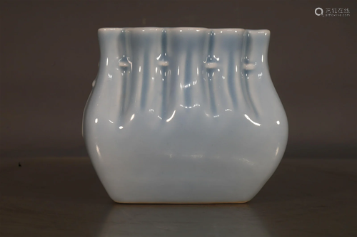 A Gorgeous Sky-Glazed Brush Pot