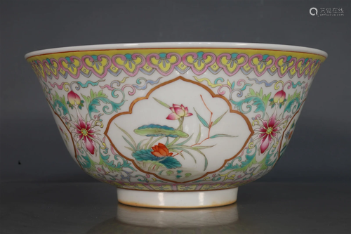 A Delicate Famille Rose Flower Bowl