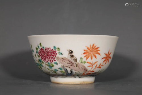 A Wonderful Blue And White Insect Flower& Grass Bowl