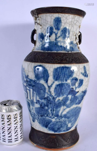 A LARGE 19TH CENTURY CHINESE BLUE AND WHITE CRACKLE GLAZED V...
