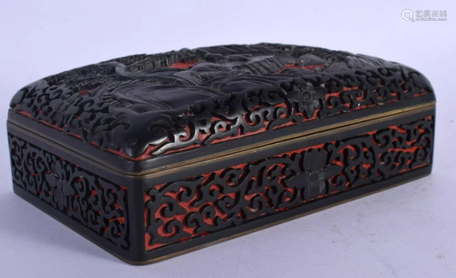 AN EARLY 20TH CENTURY CHINESE TWO COLOUR CINNABAR LACQUER CA...