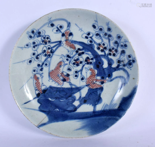 AN 18TH/19TH CENTURY CHINESE BLUE AND WHITE DISH Qing, paint...