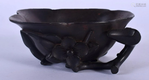 AN 18TH/19TH CENTURY CHINESE CARVED ZITAN LIBATION CUP Qing,...