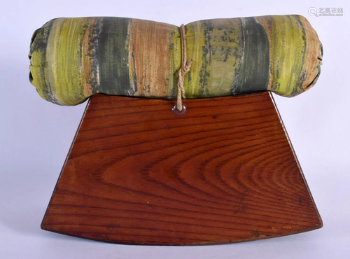 AN UNUSUAL EARLY 20TH CENTURY JAPANESE MEIJI PERIOD TAKAMAKU...