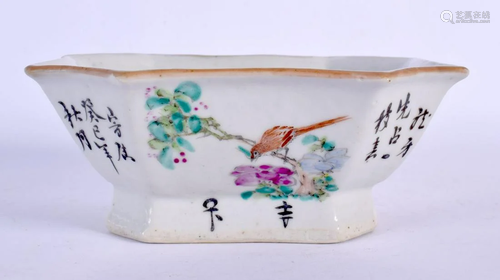 AN EARLY 20TH CENTURY CHINESE FAMILLE ROSE RECTANGULAR BRUSH...