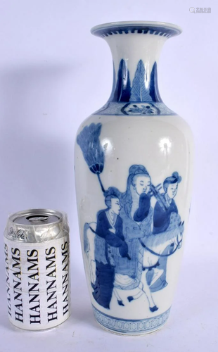 A 19TH CENTURY CHINESE BLUE AND WHITE PORCELAIN VASE painted...