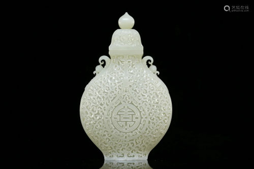 A White Jade Pierced Flower Vase