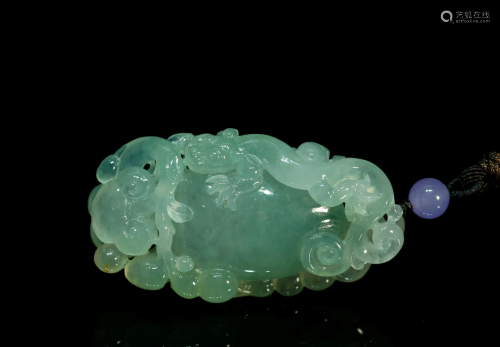 An exquisite jadeite Pendant