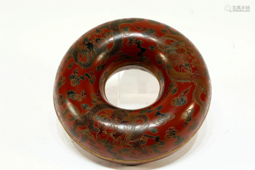 A Delicate Qiangjin Painted Lacquer 'Dragon' Round...