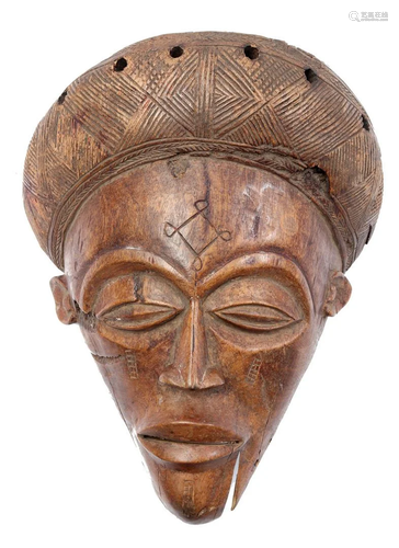 Wooden ceremonial mask, Tsokwe