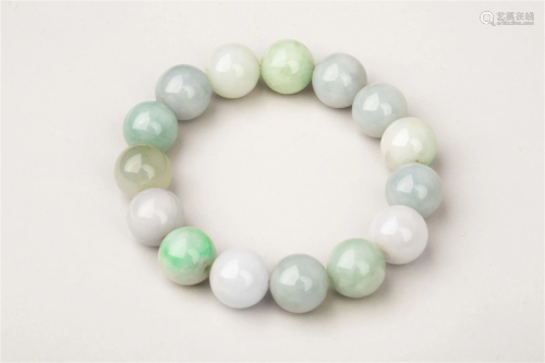 A JADEITE BRACELET