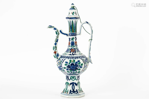 A FAMILLE ROSE POT, 20TH CENTURY