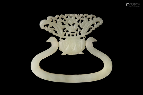 HOLLOW CARVING HETIAN WHITE JADE, LATE QING DYNASTY