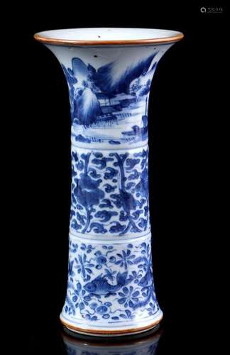 Porcelain vase with blue decor of flowers