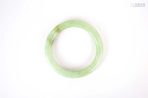 JADEITE BRACELET