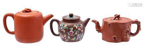 3 Yixing porcelain teapots