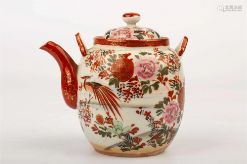 JAPANESE TEAPOT, 19TH CENTURY