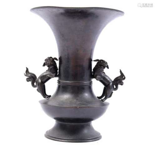 Bronze vase with detachable foo dog ears