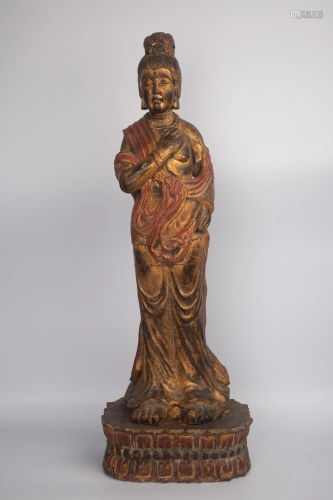 A WOODEN GUANYIN, 18TH CENTURY