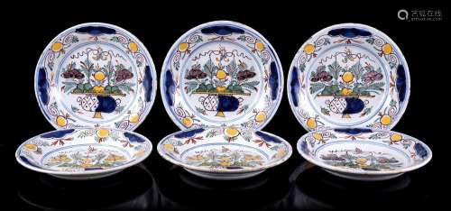 6 glazed earthenware dishes